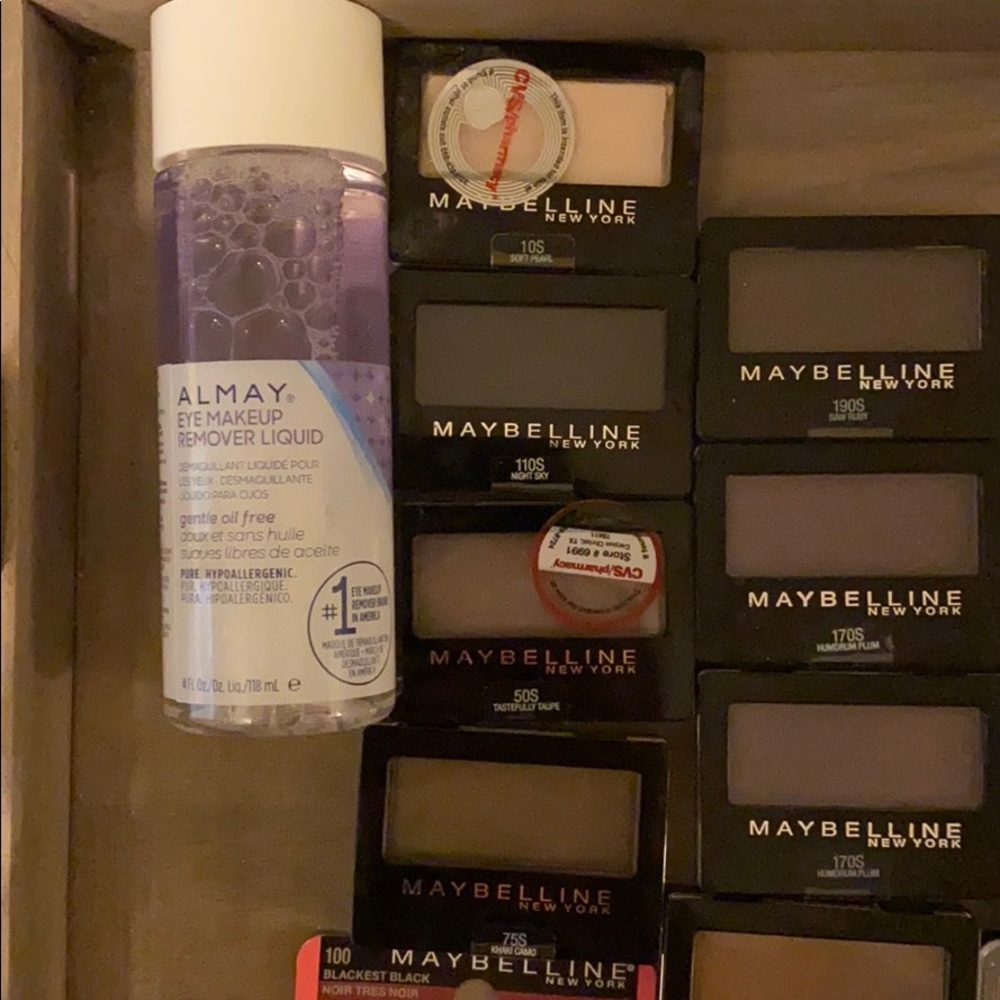 Make-up bundle - Picture 7 of 7